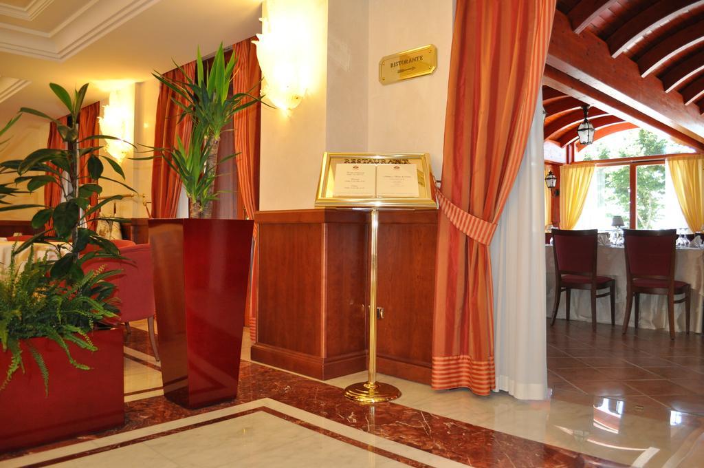 Hotel Ristorante Rossemi San Giovanni Rotondo Kültér fotó