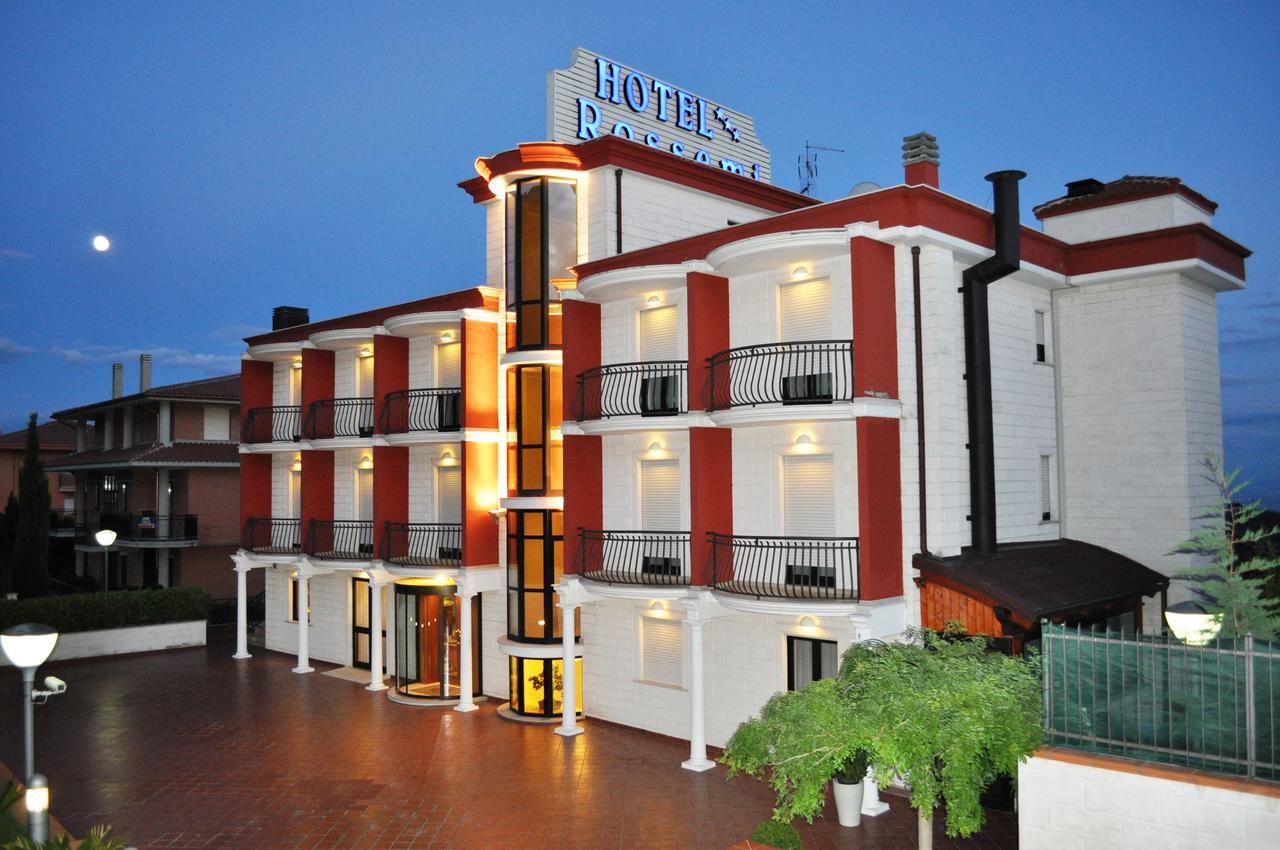Hotel Ristorante Rossemi San Giovanni Rotondo Kültér fotó