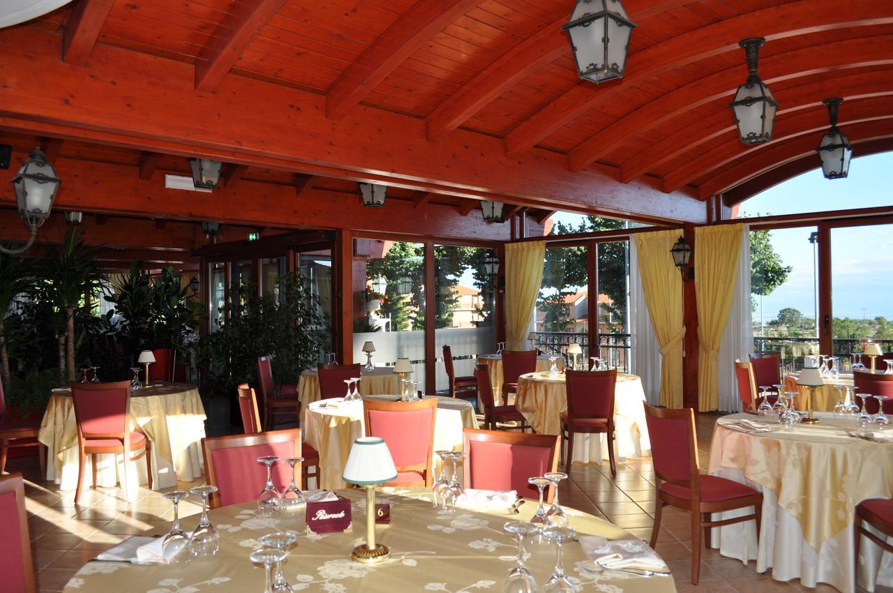 Hotel Ristorante Rossemi San Giovanni Rotondo Kültér fotó