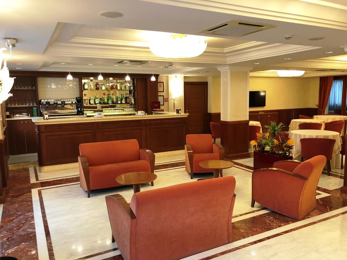 Hotel Ristorante Rossemi San Giovanni Rotondo Kültér fotó