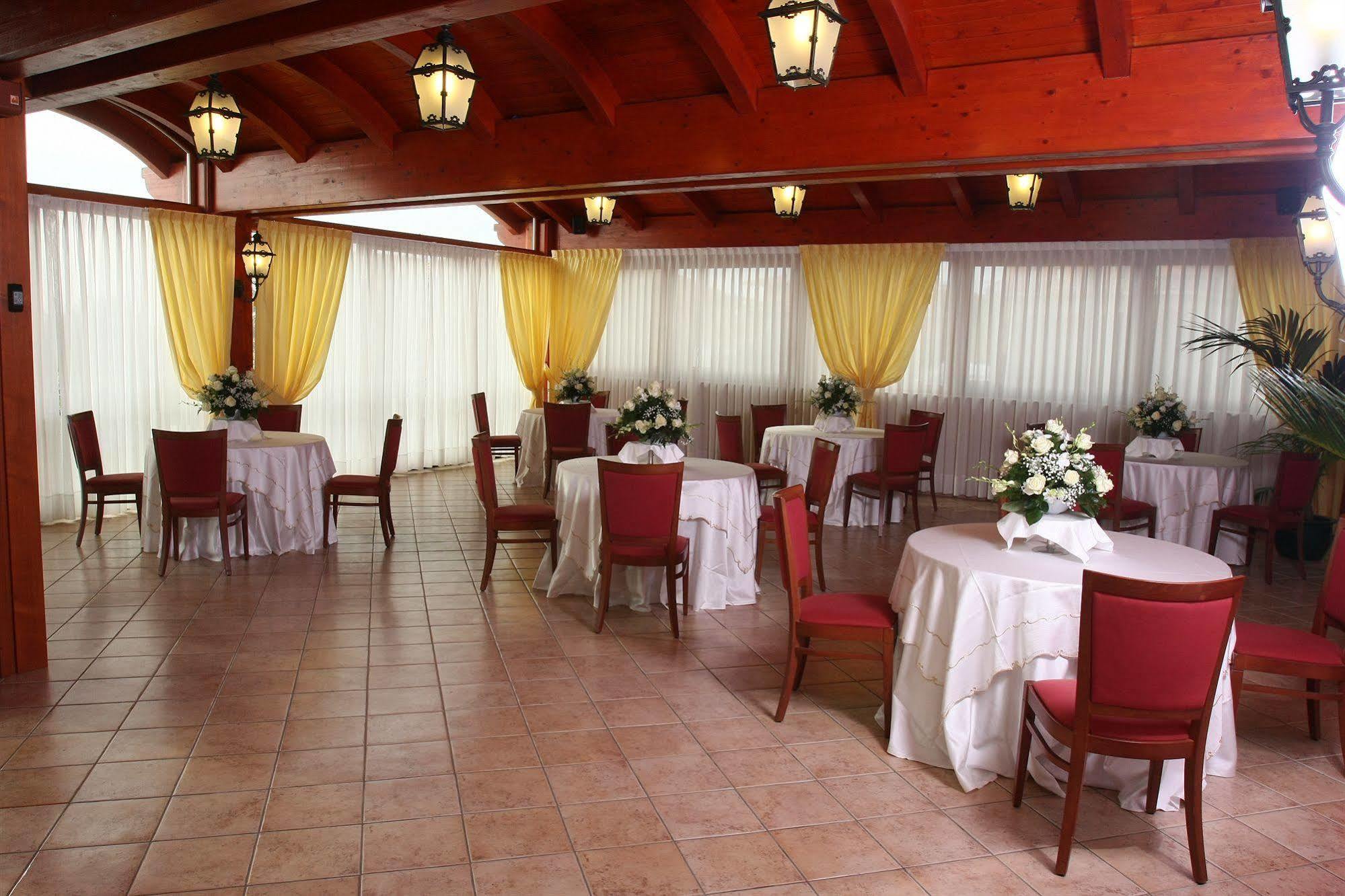 Hotel Ristorante Rossemi San Giovanni Rotondo Kültér fotó