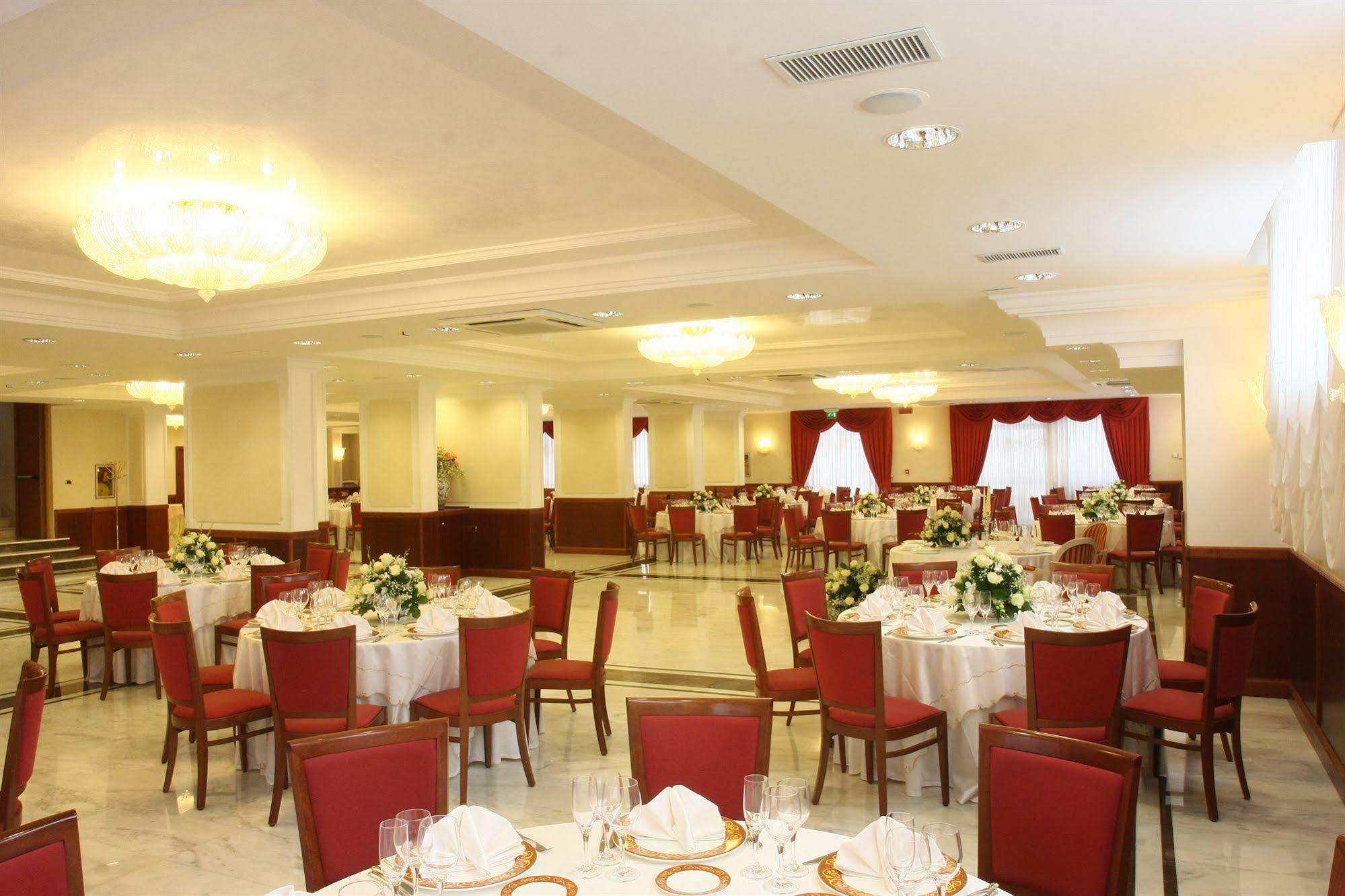 Hotel Ristorante Rossemi San Giovanni Rotondo Kültér fotó
