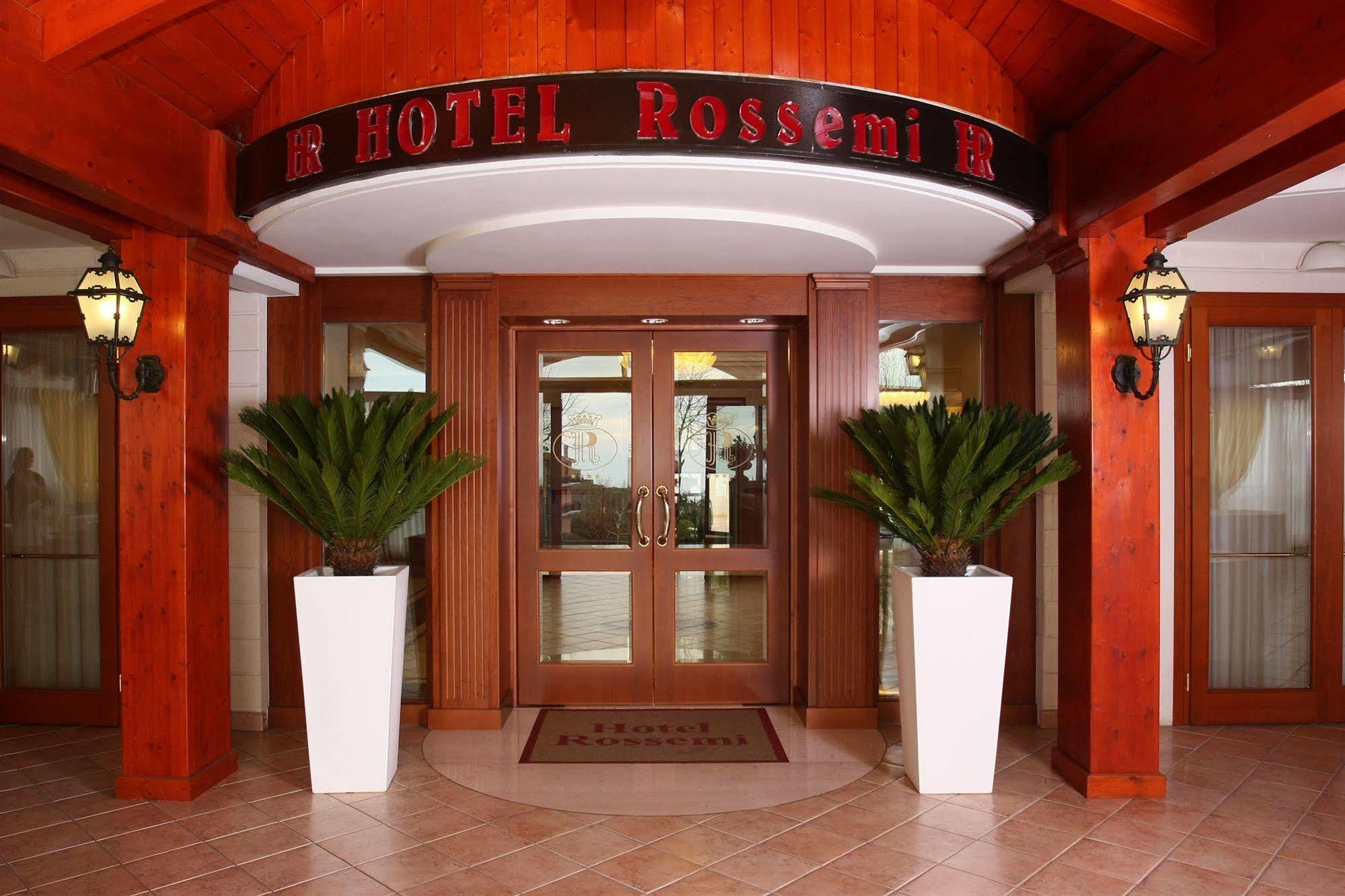 Hotel Ristorante Rossemi San Giovanni Rotondo Kültér fotó